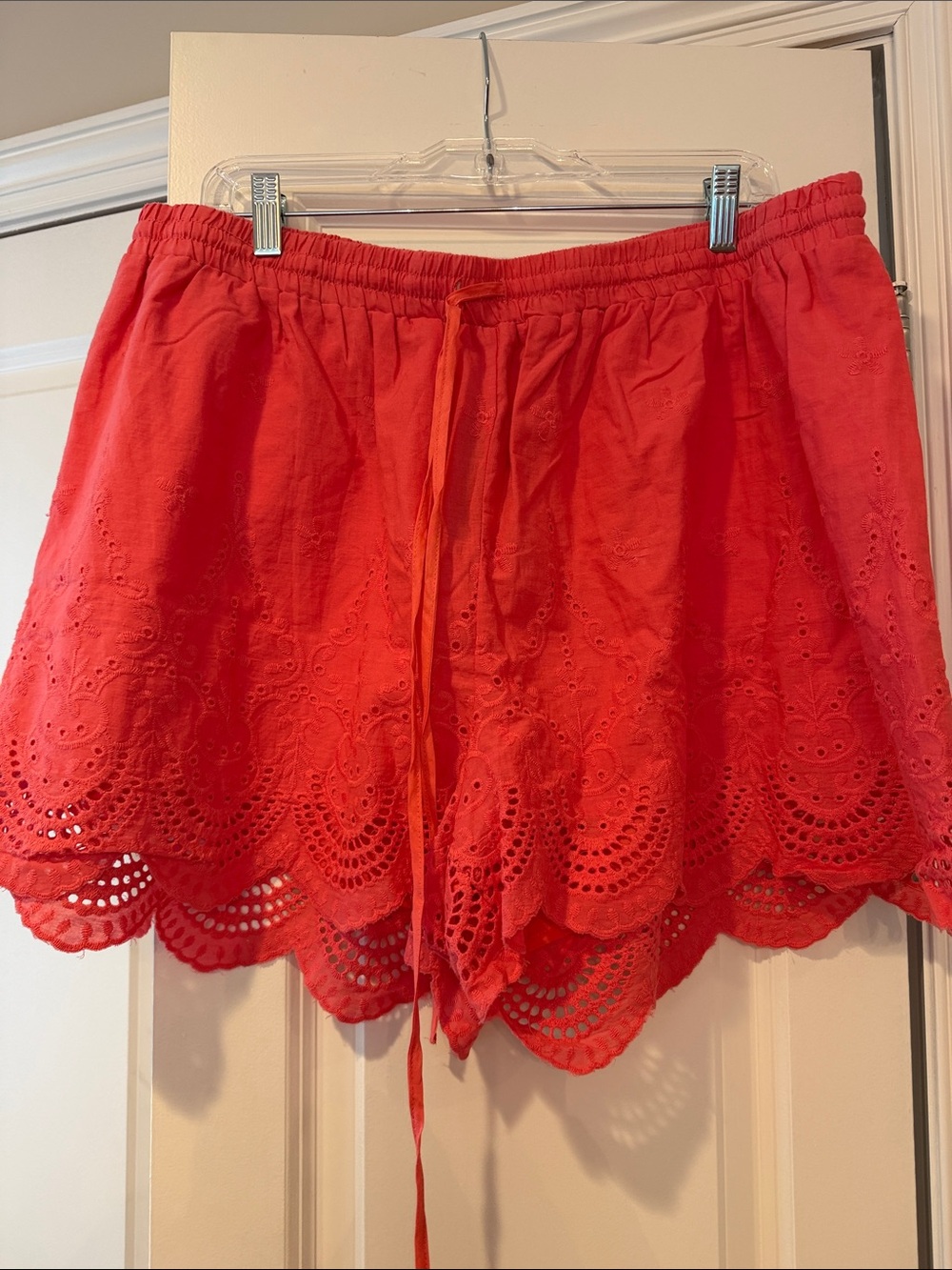 City Chic Red Eyelet Scalloped Waist Shorts